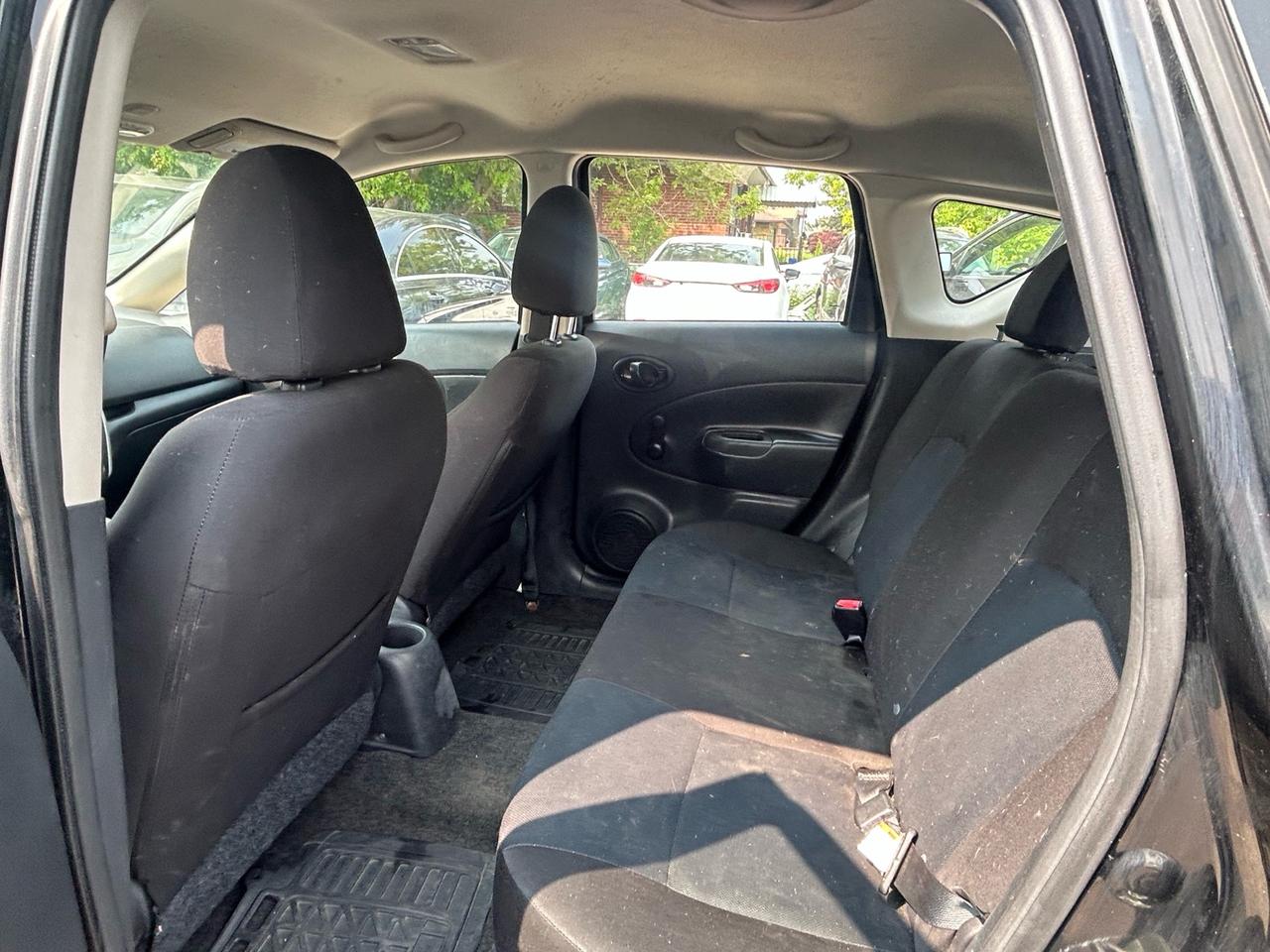 2015 Nissan Versa Note 5dr HB Man 1.6 S Photo5