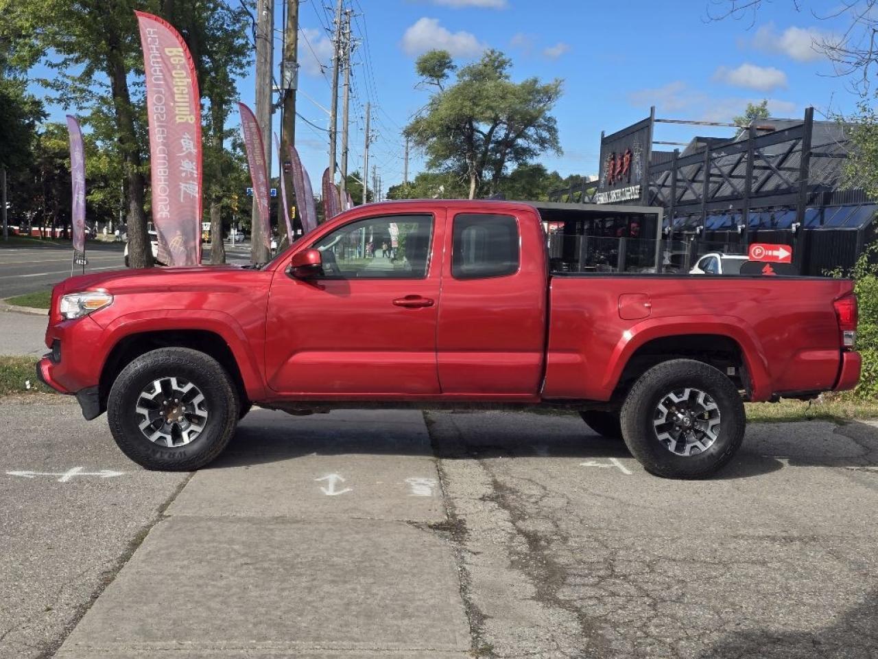 2017 Toyota Tacoma SR 4x2 Access Cab 127.4 in. WB Photo3