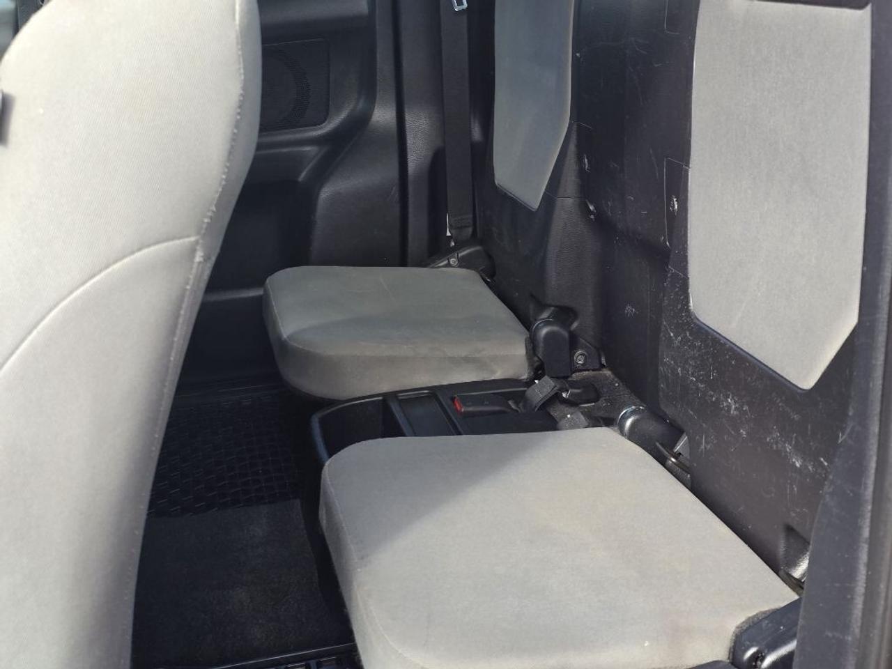 2017 Toyota Tacoma SR 4x2 Access Cab 127.4 in. WB Photo