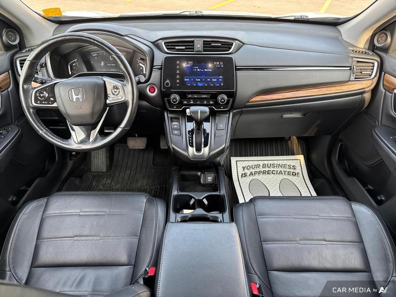 2019 Honda CR-V Touring BACKUP CAM   BLUETOOTH   HTD SEATS   KEYLE Photo