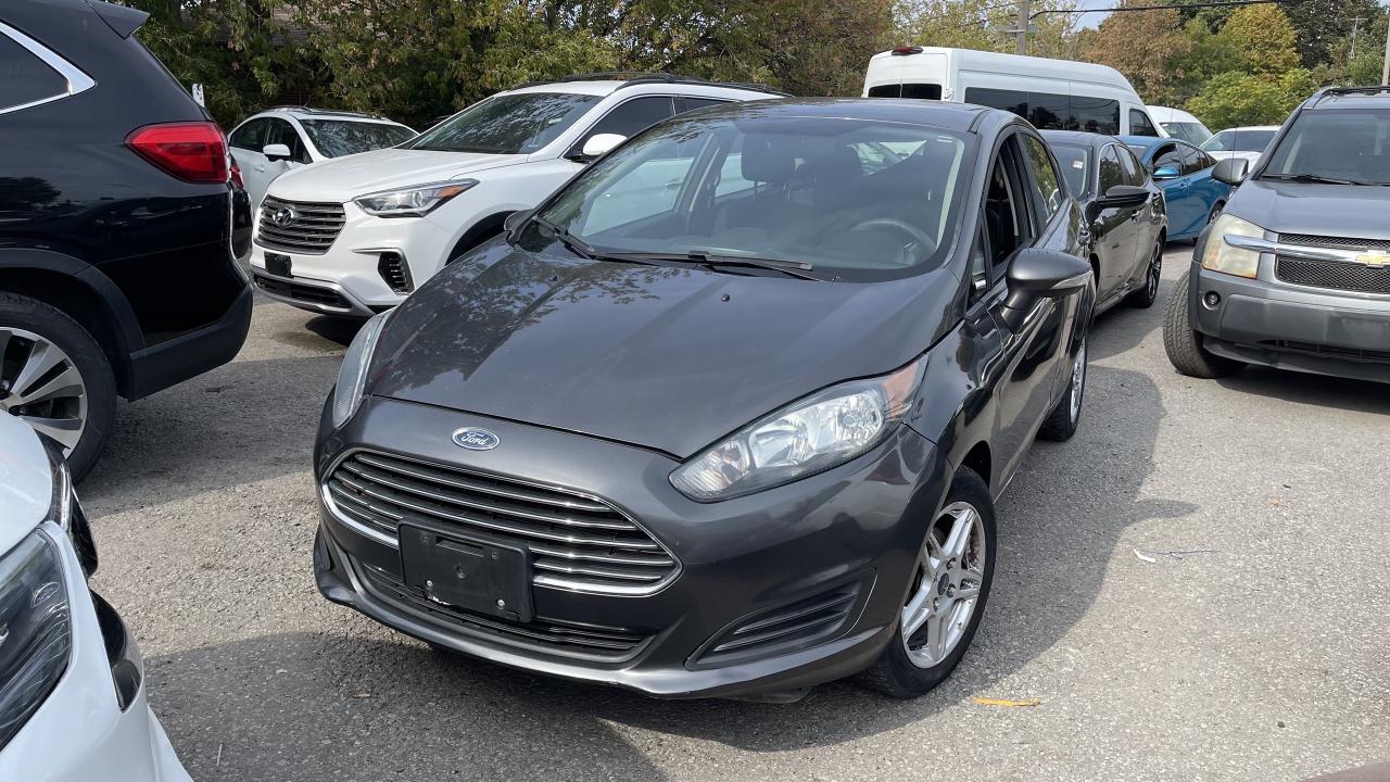 2017 Ford Fiesta 5dr HB SE Photo3