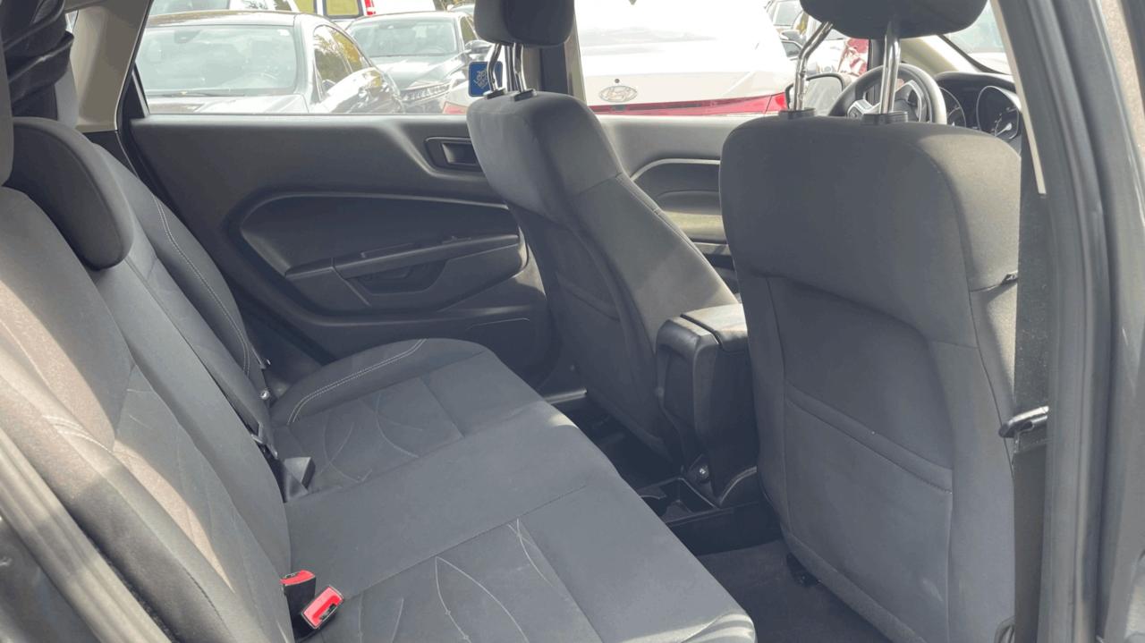 2017 Ford Fiesta 5dr HB SE Photo