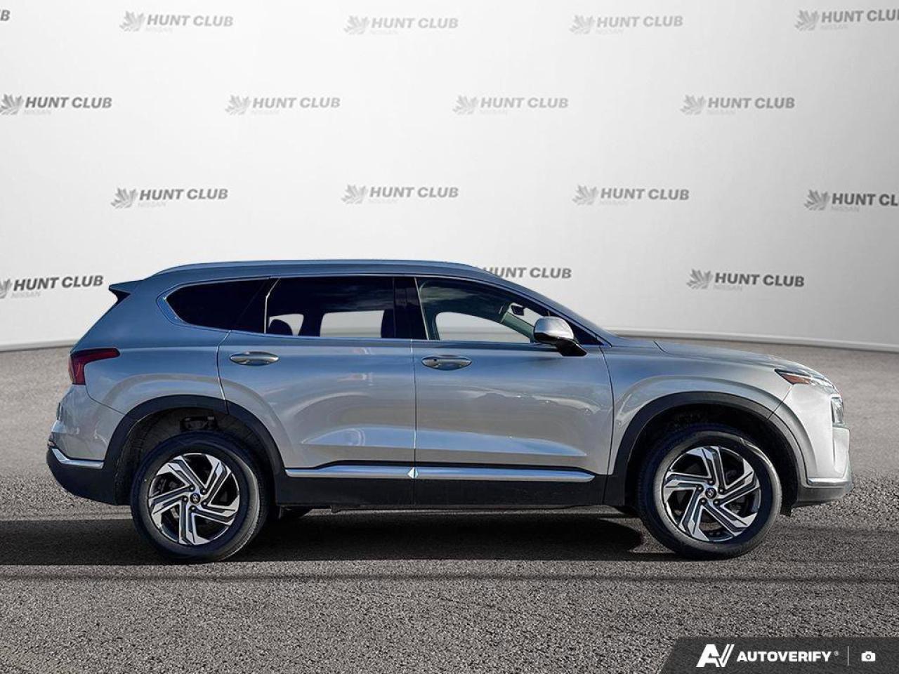 2023 Hyundai Santa Fe Preferred Photo