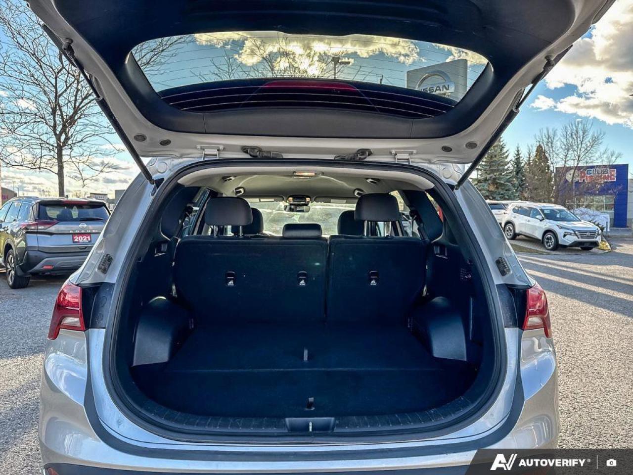 2023 Hyundai Santa Fe Preferred Photo