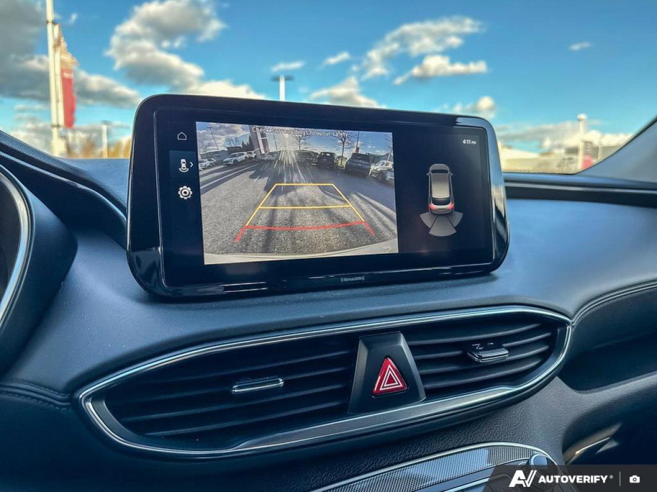 2023 Hyundai Santa Fe Preferred Photo