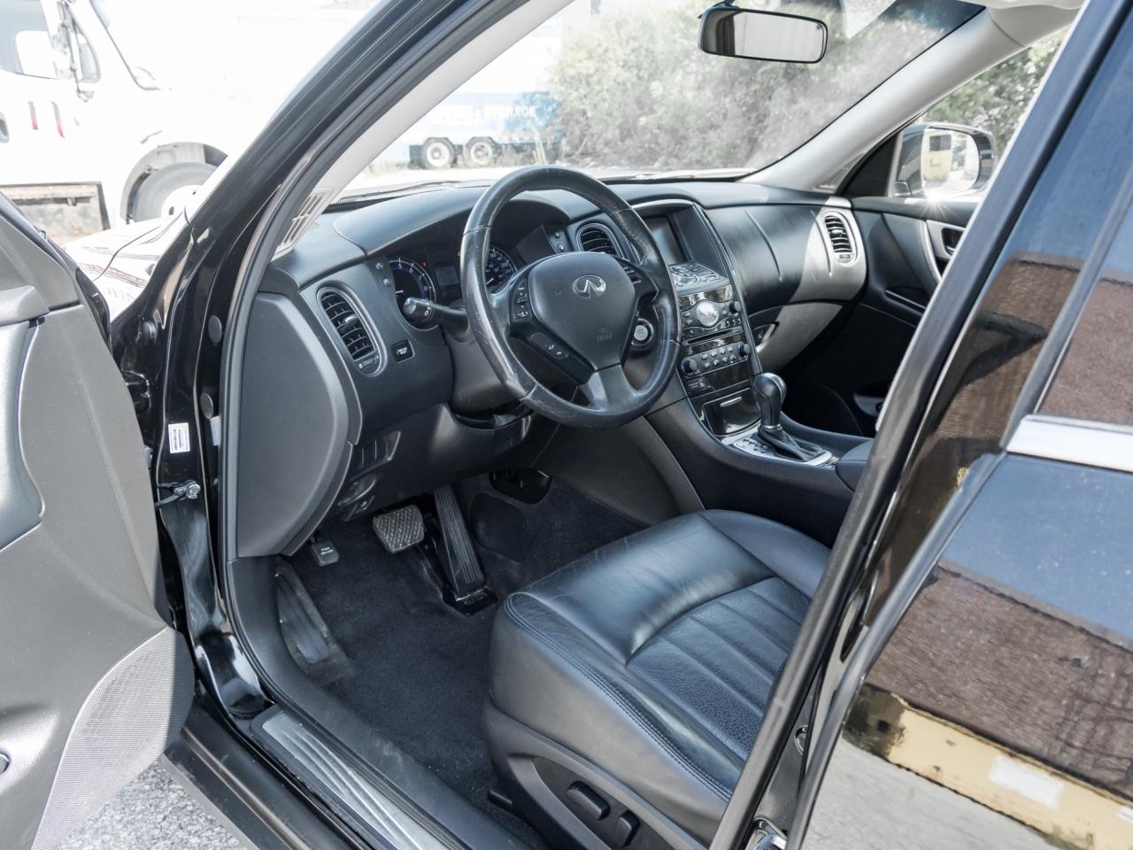 2016 Infiniti QX50 AWD -Dealer Serviced-Heated Seats-Rev Cam-NO Accid Photo