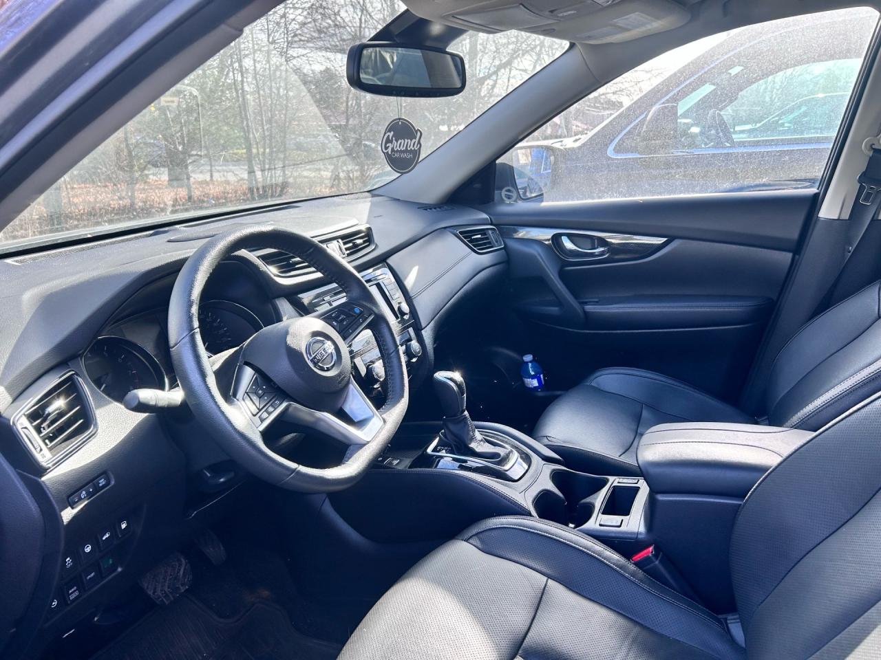 2020 Nissan Rogue AWD S Photo