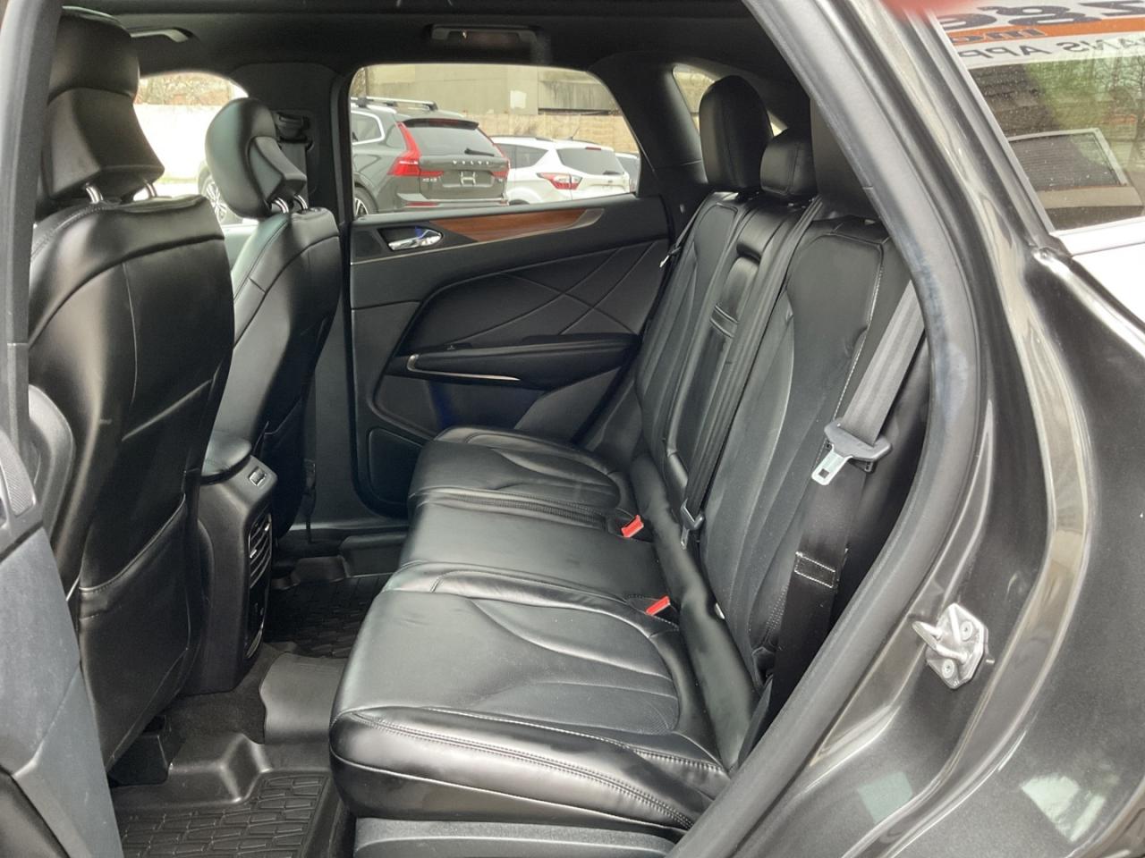 2019 Lincoln MKC Reserve AWD - LTHR! NAV! BACK-UP CAM! BSM! PANO RO Photo