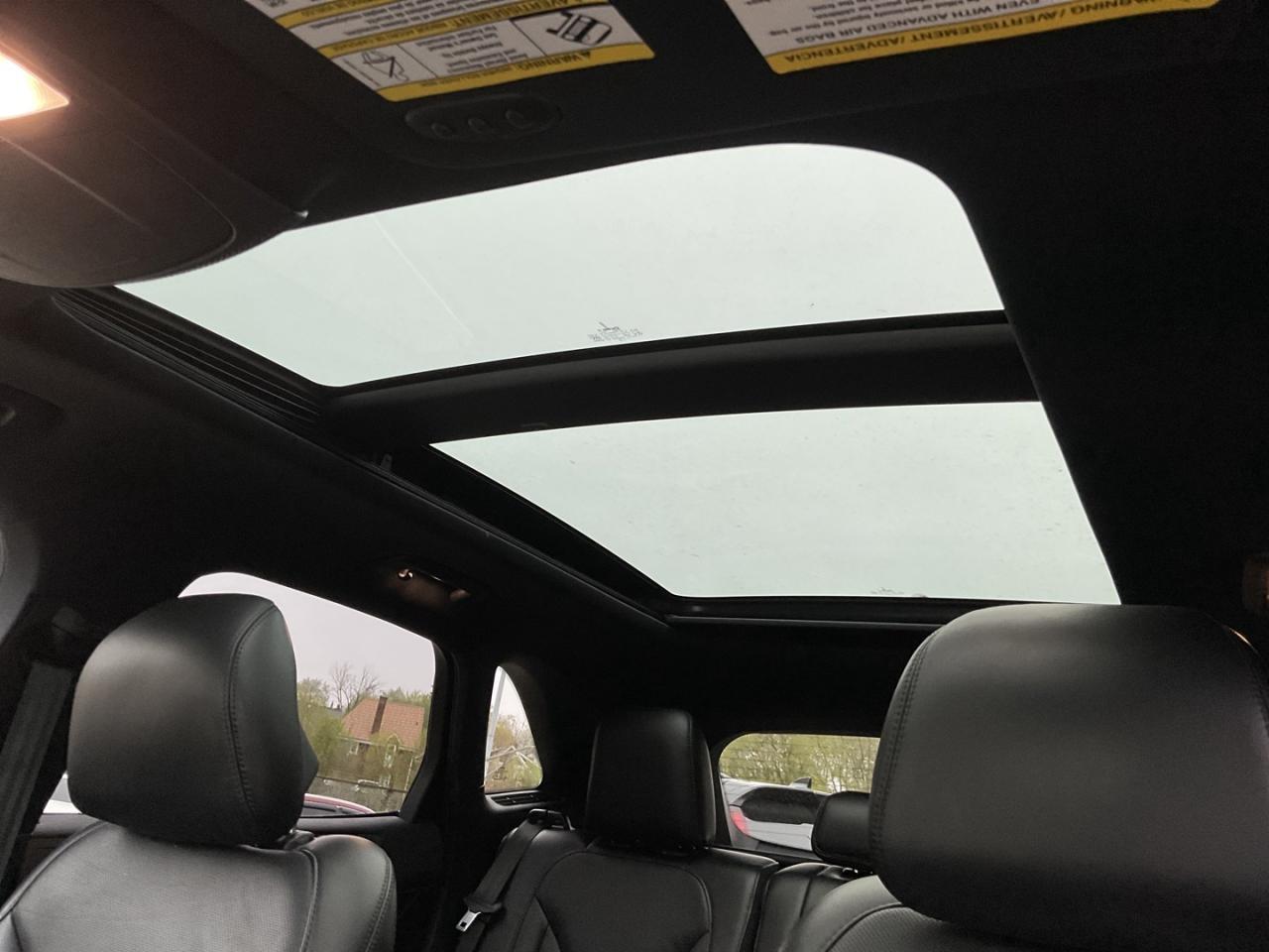 2019 Lincoln MKC Reserve AWD - LTHR! NAV! BACK-UP CAM! BSM! PANO RO Photo