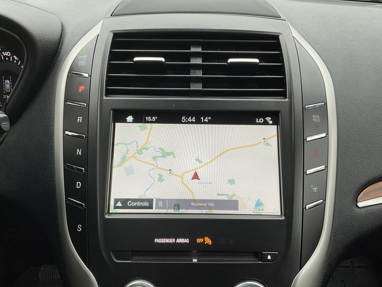 2019 Lincoln MKC Reserve AWD - LTHR! NAV! BACK-UP CAM! BSM! PANO RO Photo