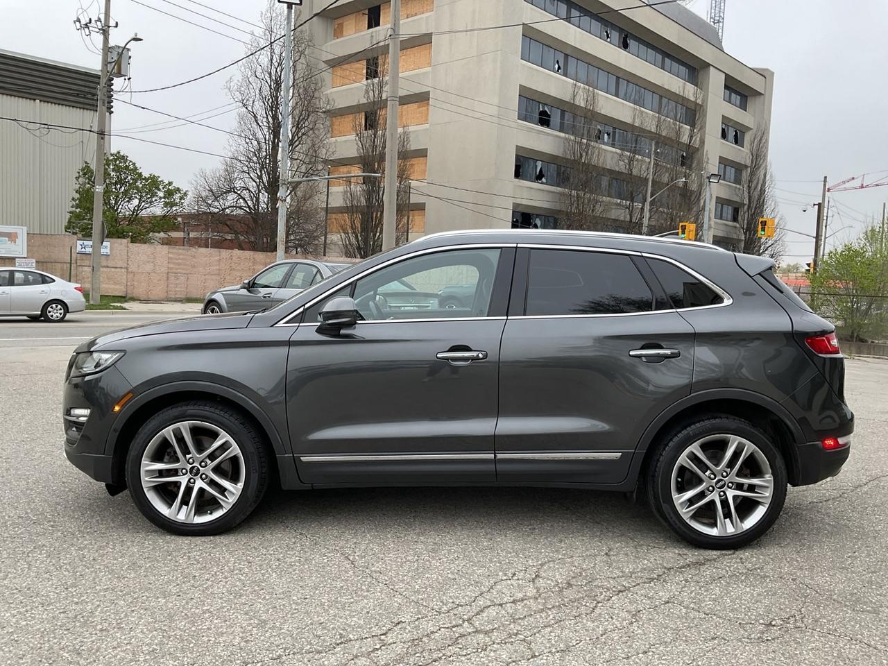 2019 Lincoln MKC Reserve AWD - LTHR! NAV! BACK-UP CAM! BSM! PANO RO Photo3