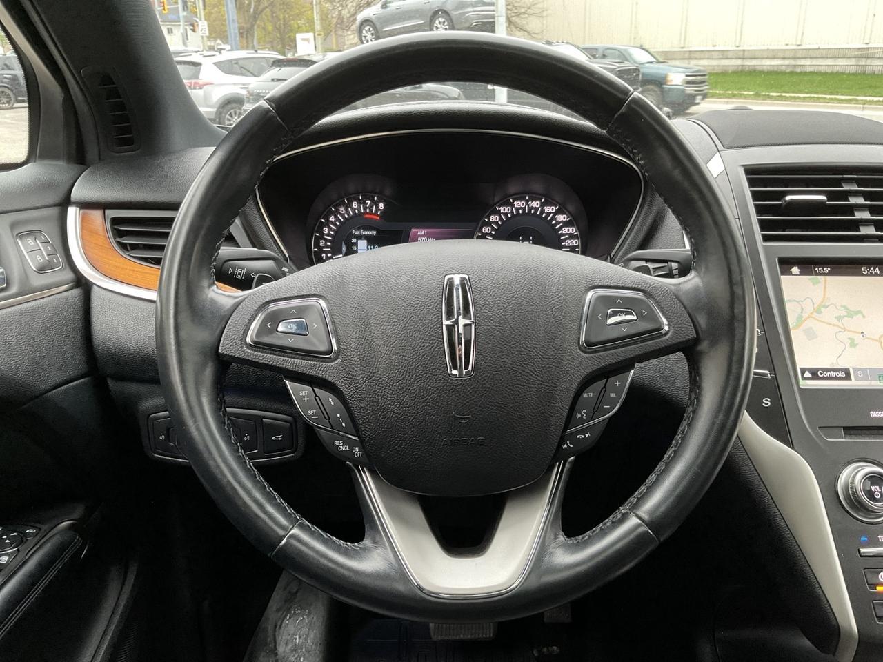 2019 Lincoln MKC Reserve AWD - LTHR! NAV! BACK-UP CAM! BSM! PANO RO Photo