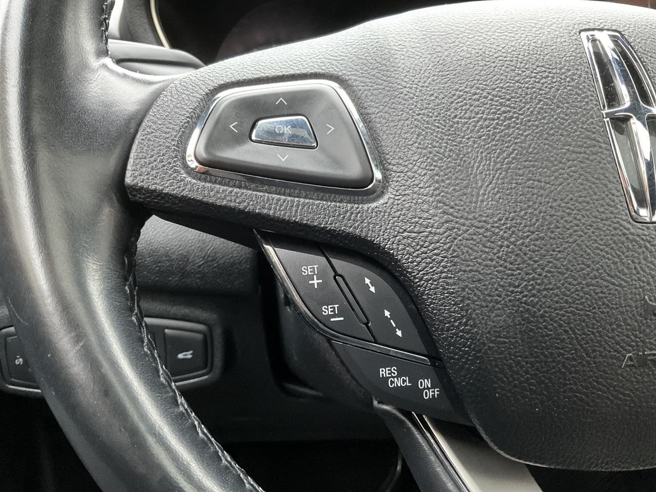 2019 Lincoln MKC Reserve AWD - LTHR! NAV! BACK-UP CAM! BSM! PANO RO Photo