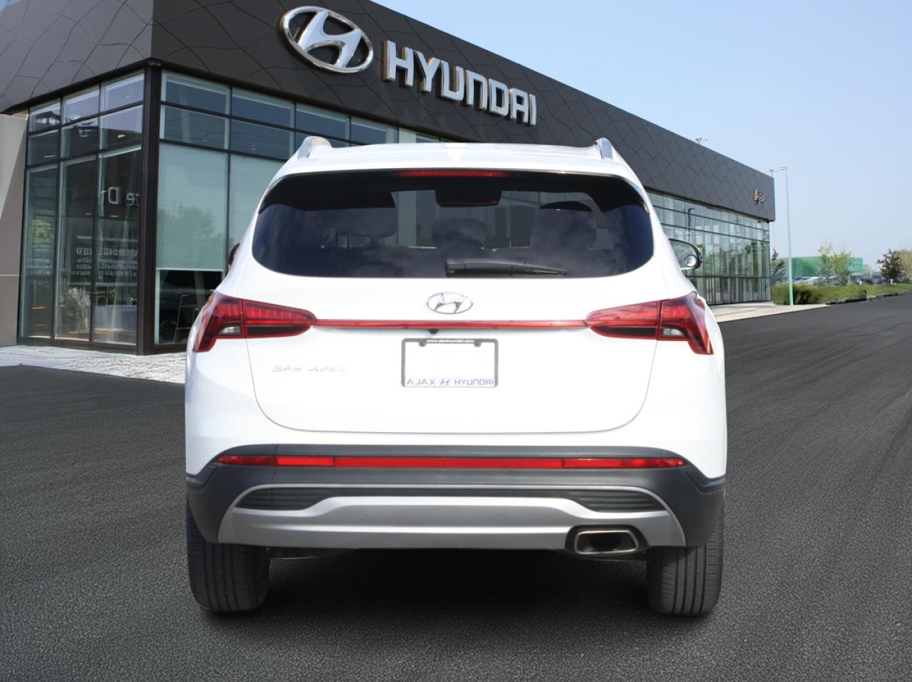 2022 Hyundai Santa Fe Essential AWD / Heated Seats / Bluetooth / Camera Photo4