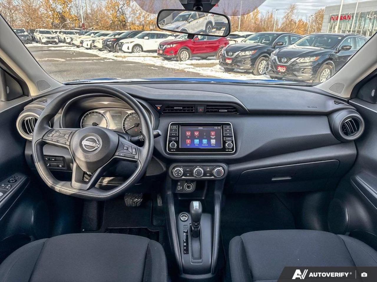 2023 Nissan Kicks S Photo