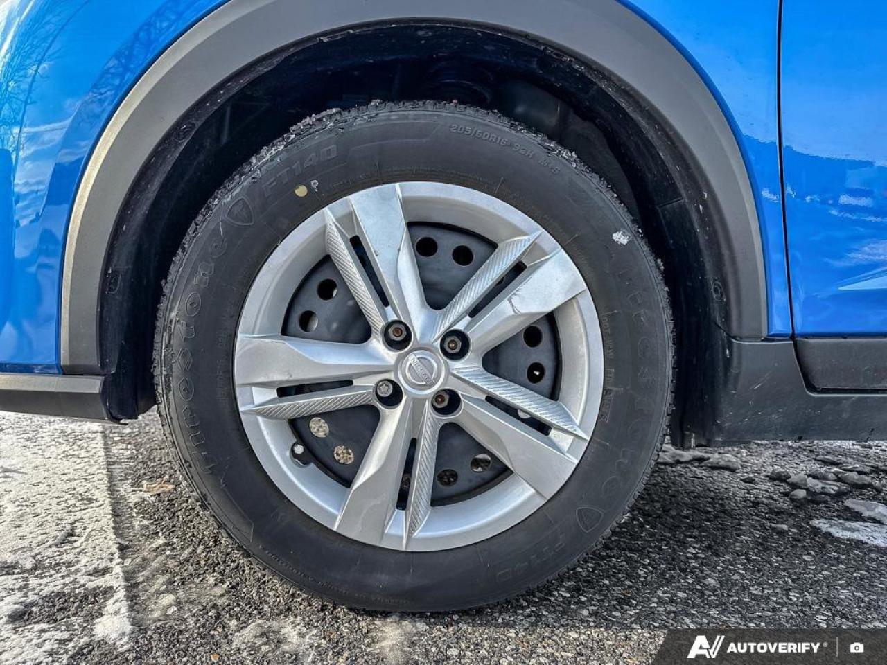 2023 Nissan Kicks S Photo