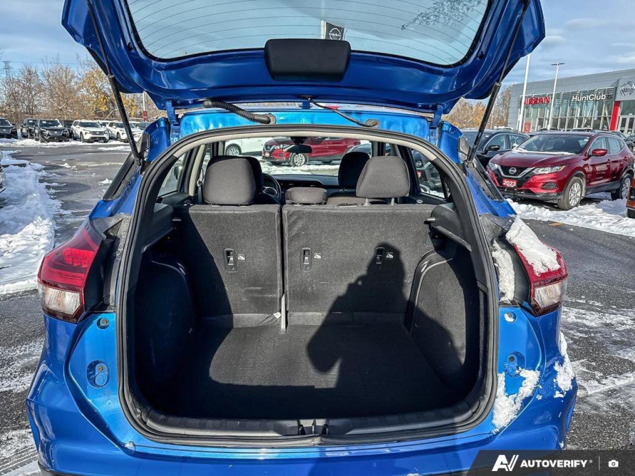 2023 Nissan Kicks S Photo