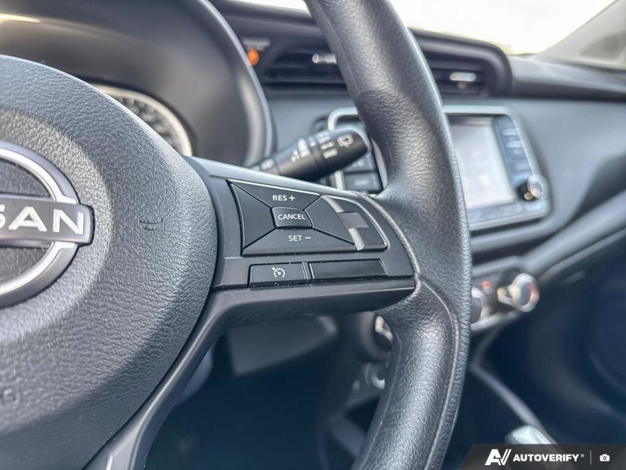 2023 Nissan Kicks S Photo