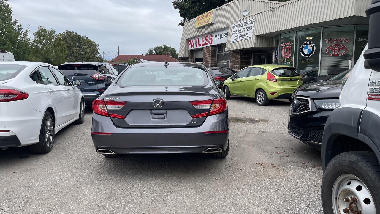 2021 Honda Accord Sedan Touring CVT Photo