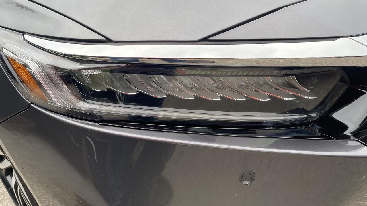 2021 Honda Accord Sedan Touring CVT Photo