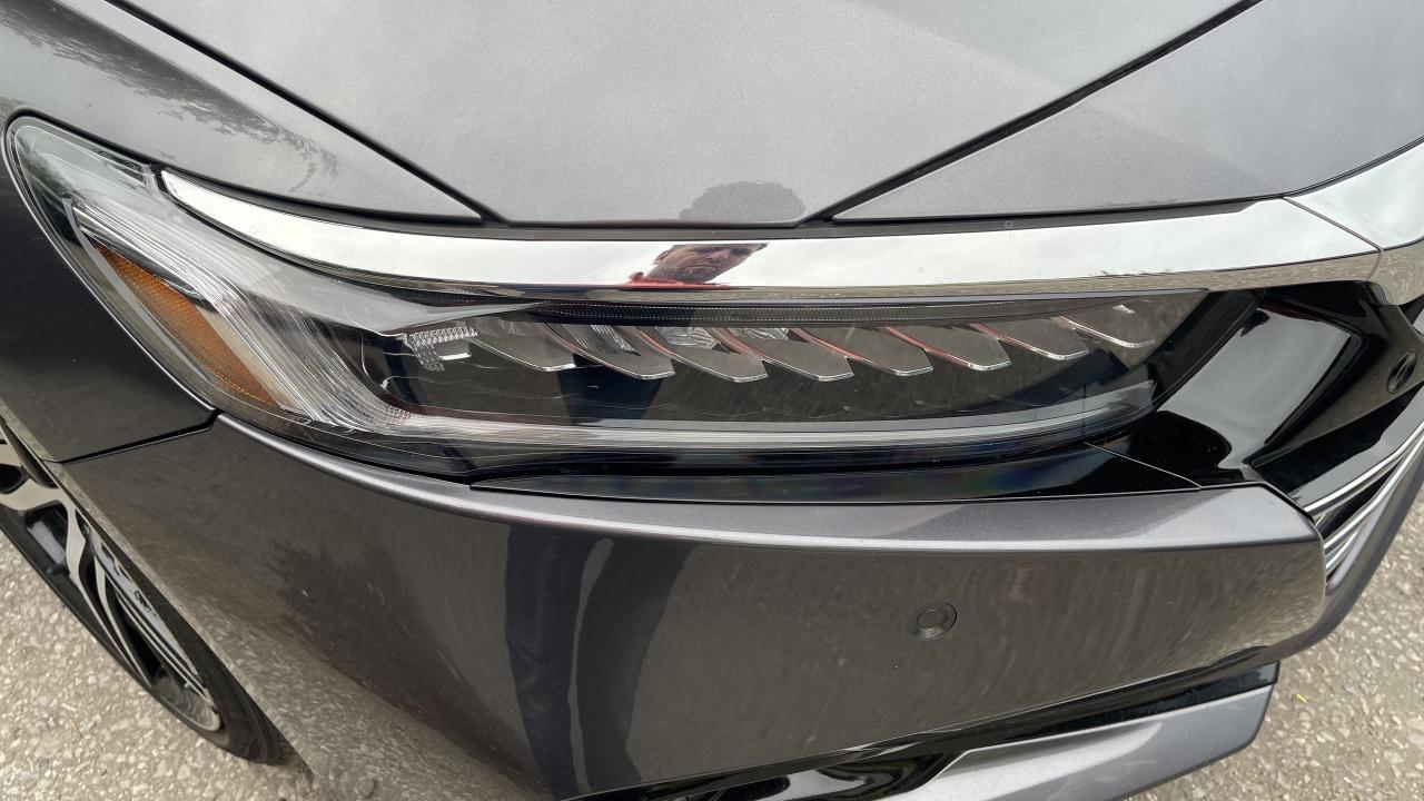 2021 Honda Accord Sedan Touring CVT Photo