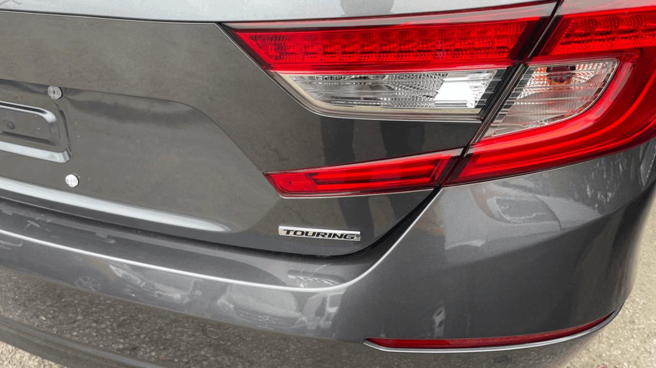 2021 Honda Accord Touring CVT Photo