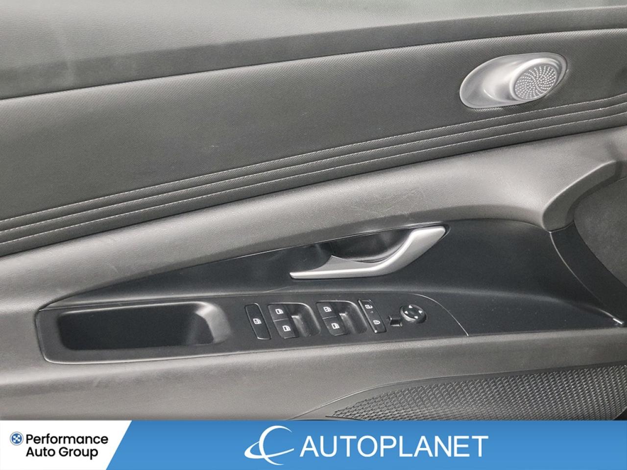 2024 Hyundai Elantra Preferred Tech - FINANCE @$69/WK OR LEASE @$91/WK Photo