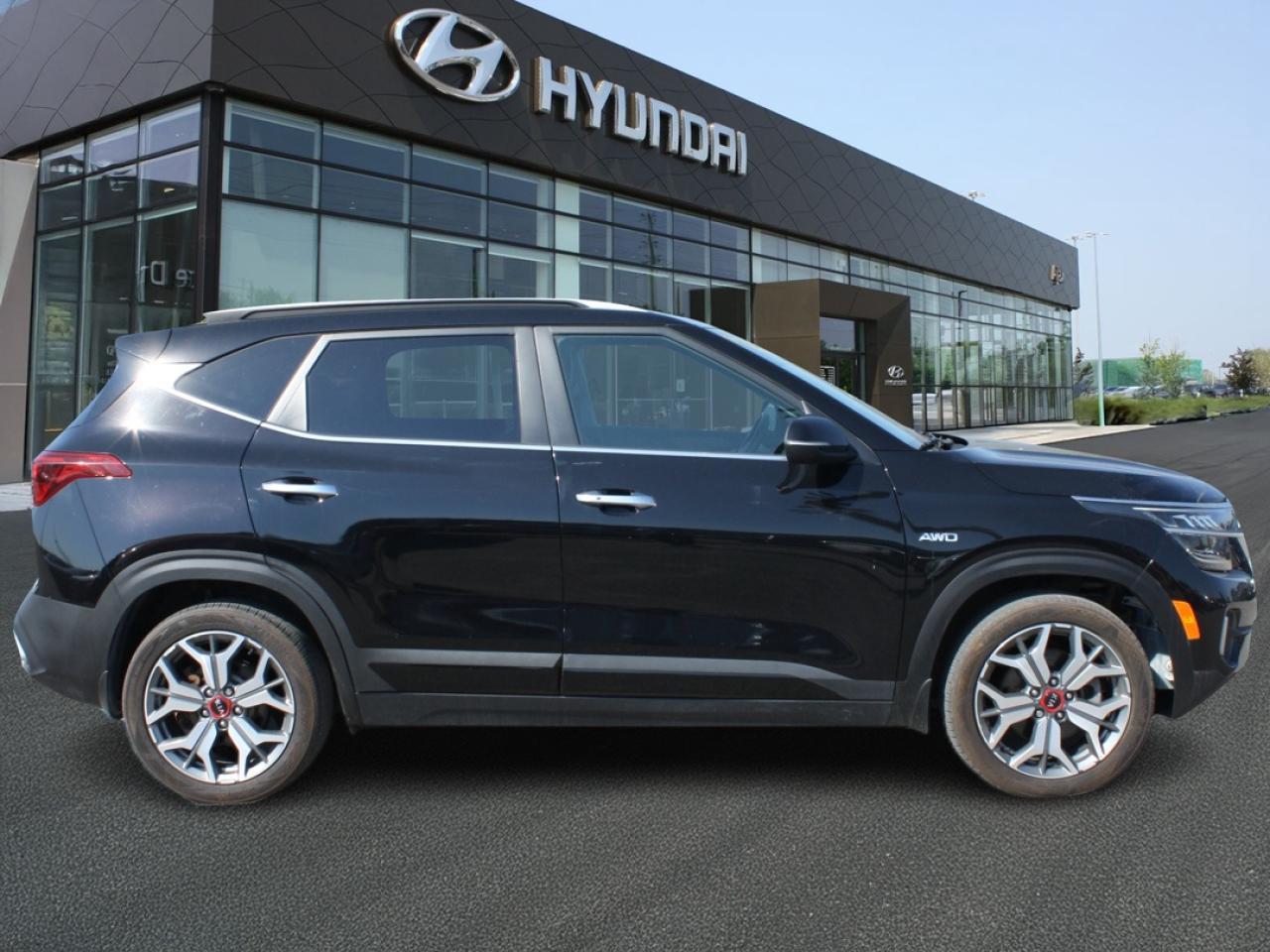 2021 Kia Seltos SX Turbo AWD / Heated Seats / Sunroof / Nav Photo