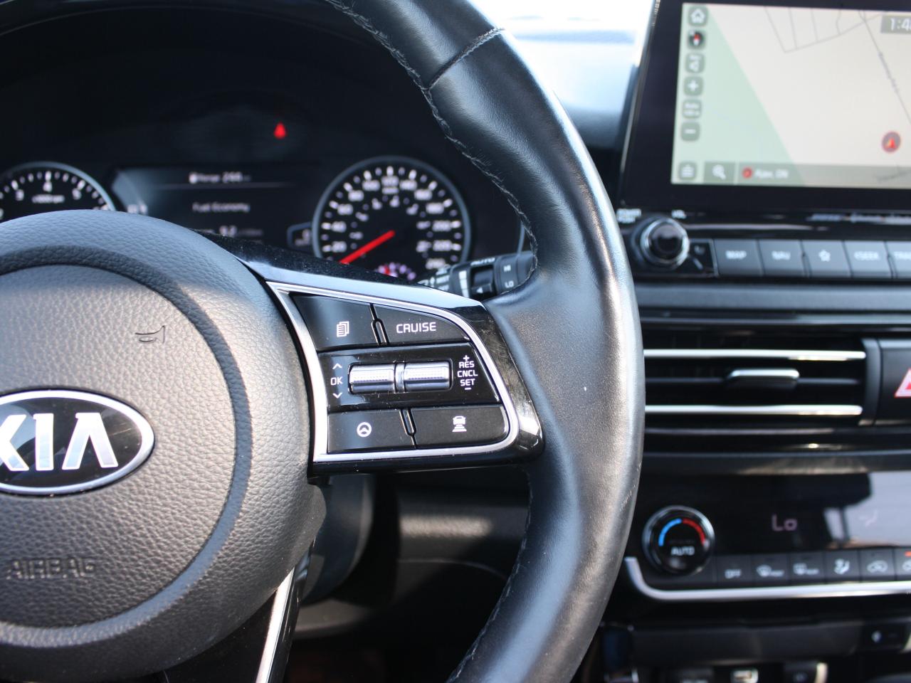 2021 Kia Seltos SX Turbo AWD / Heated Seats / Sunroof / Nav Photo