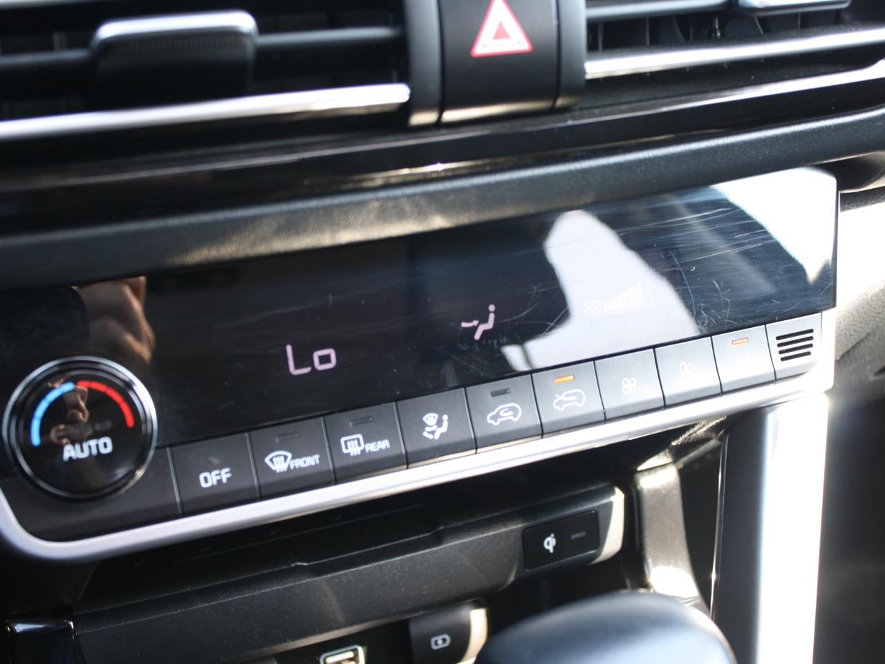 2021 Kia Seltos SX Turbo AWD / Heated Seats / Sunroof / Nav Photo