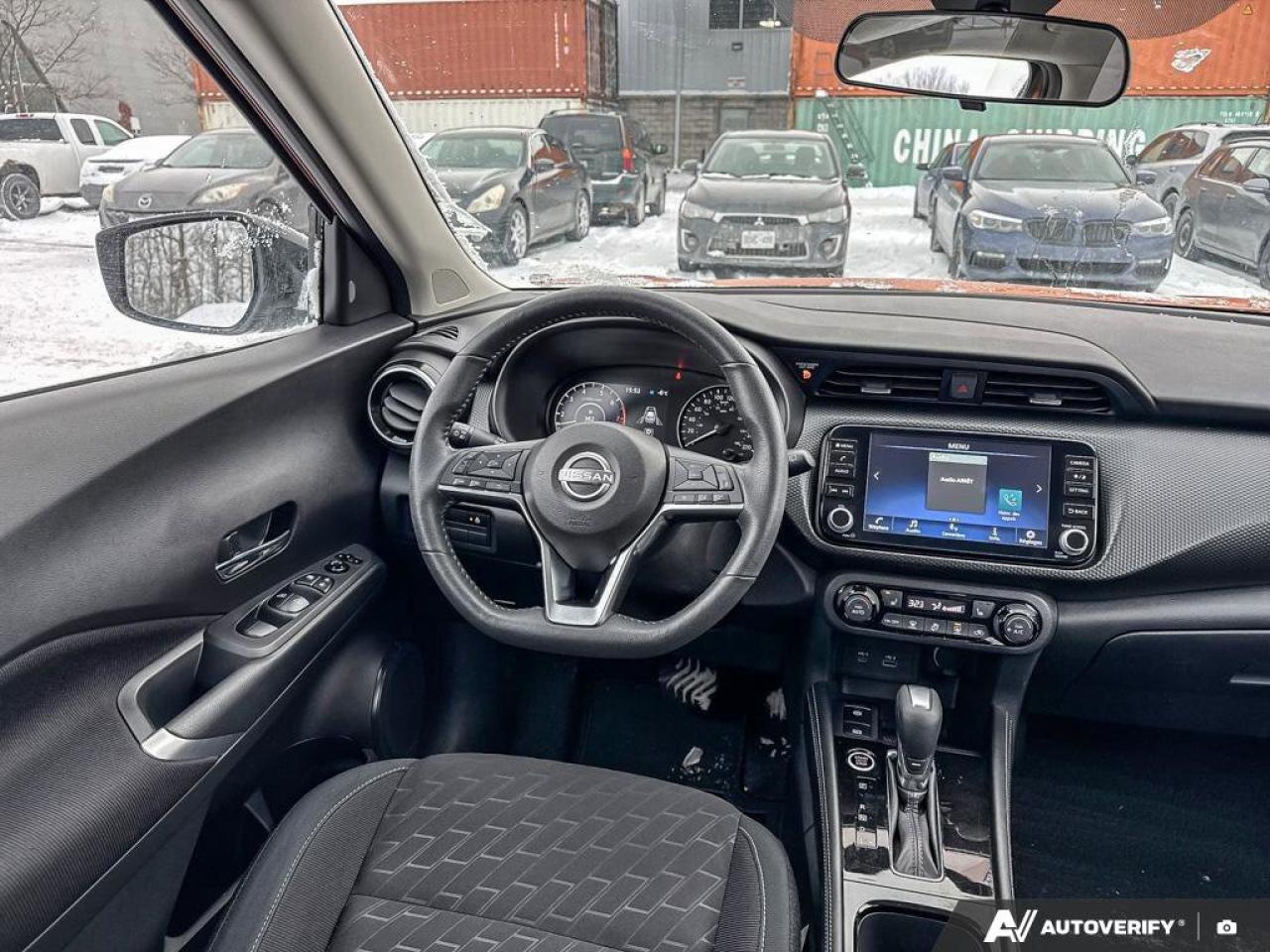 2024 Nissan Kicks SV Photo