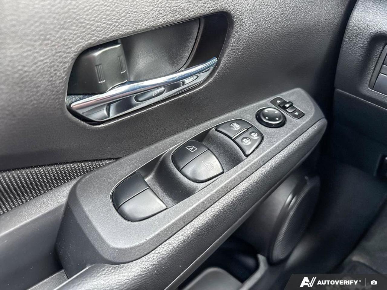 2024 Nissan Kicks SV Photo