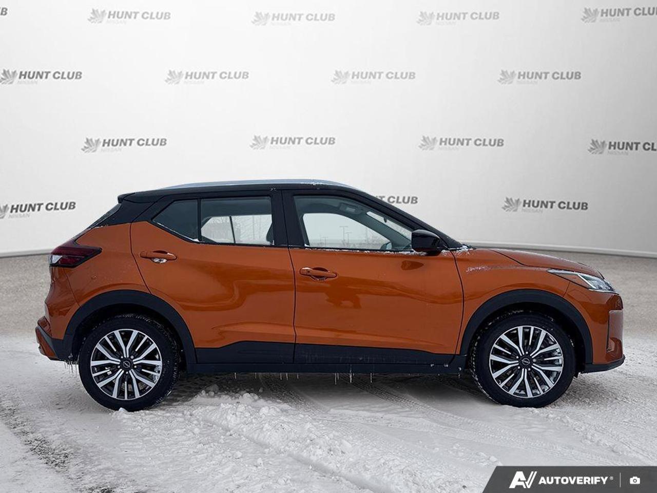 2024 Nissan Kicks SV   Apple Car Play   Android Auto   Heated Seats Photo