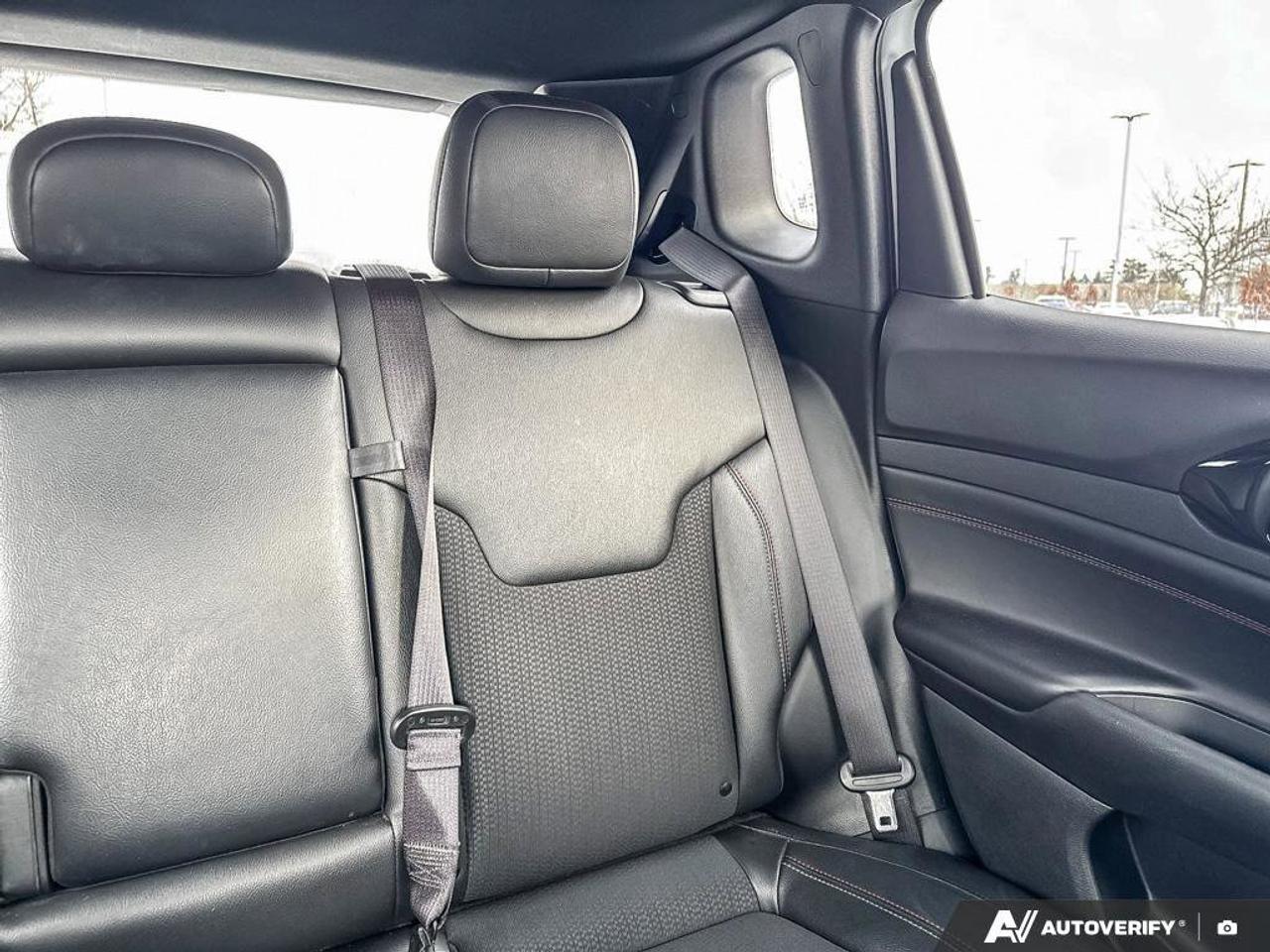 2024 Jeep Compass Trailhawk   Leather Seats   Remote Start   Apple C Photo