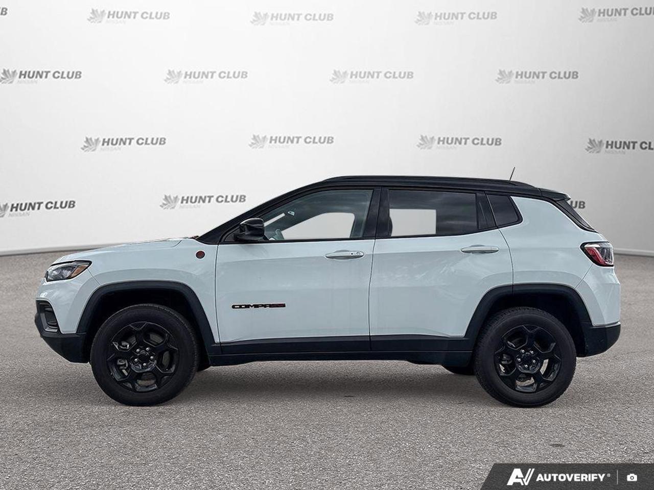 2024 Jeep Compass Trailhawk   Leather Seats   Remote Start   Apple C Photo