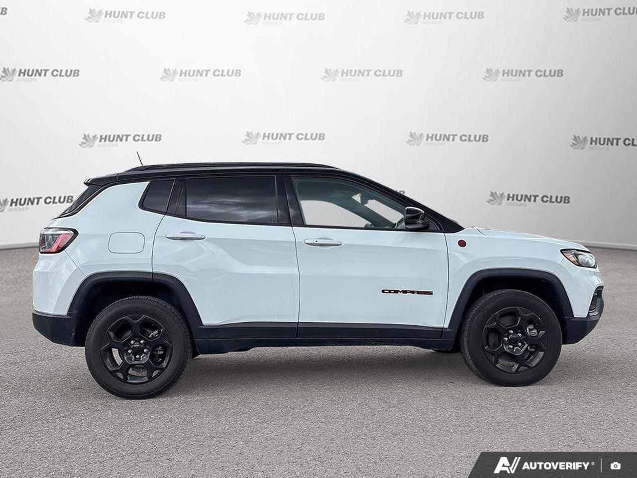 2024 Jeep Compass Trailhawk   Leather Seats   Remote Start   Apple C Photo