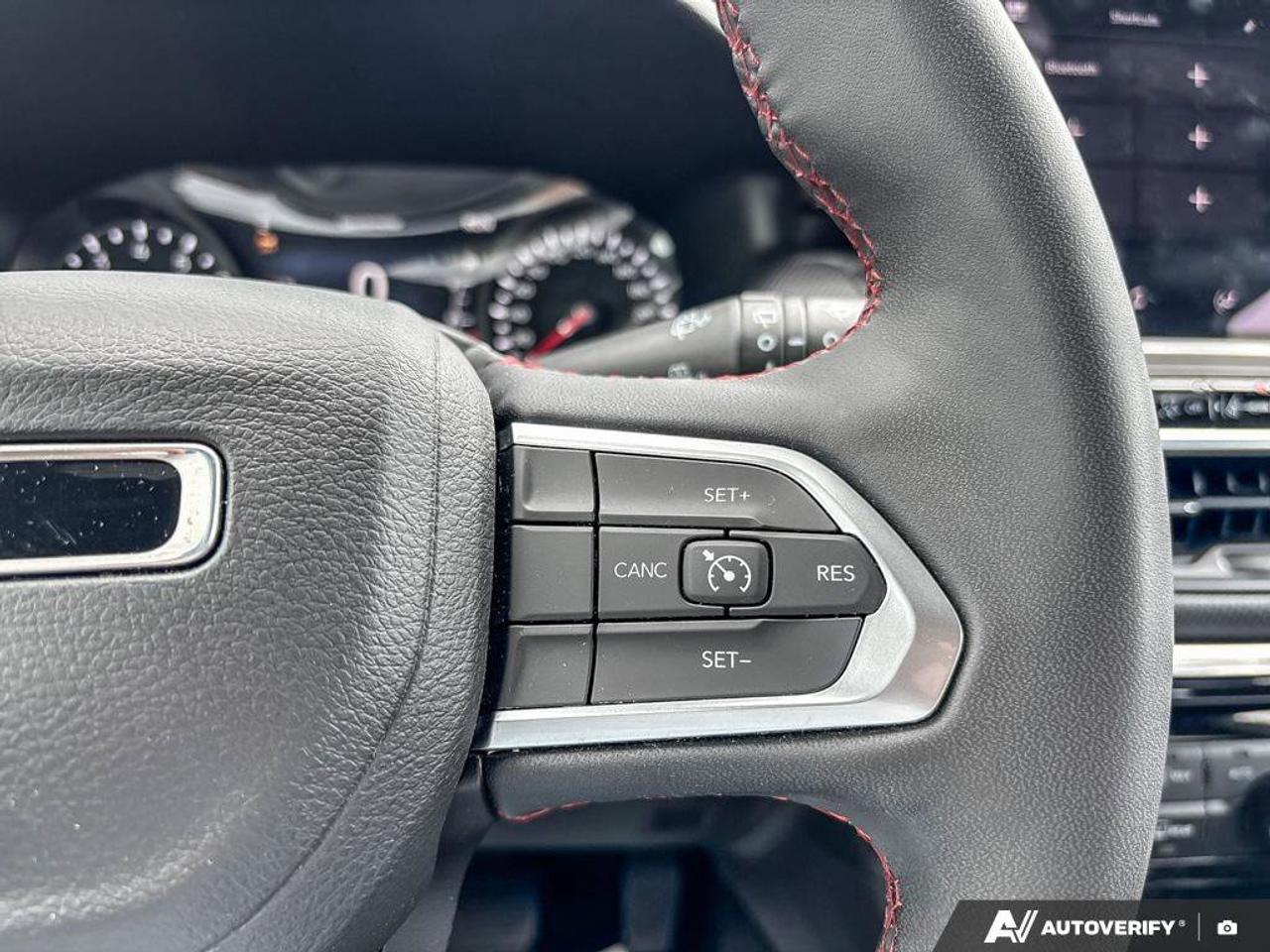 2024 Jeep Compass Trailhawk   Leather Seats   Remote Start   Apple C Photo