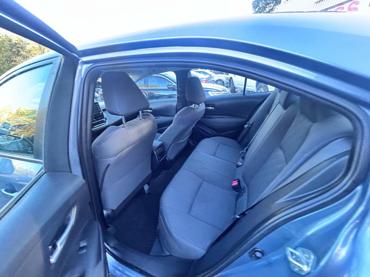 2020 Toyota Corolla LE CVT Photo