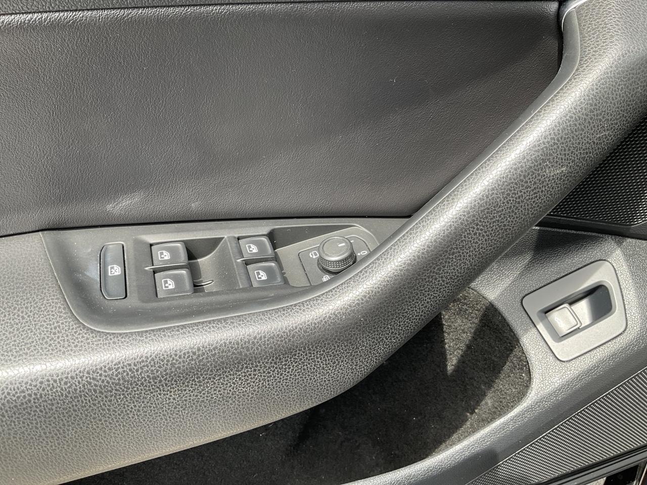 2019 Volkswagen Arteon 4Motion SEL w/ R-Line - LTHR! NAV! BACK-UP CAM! BS Photo