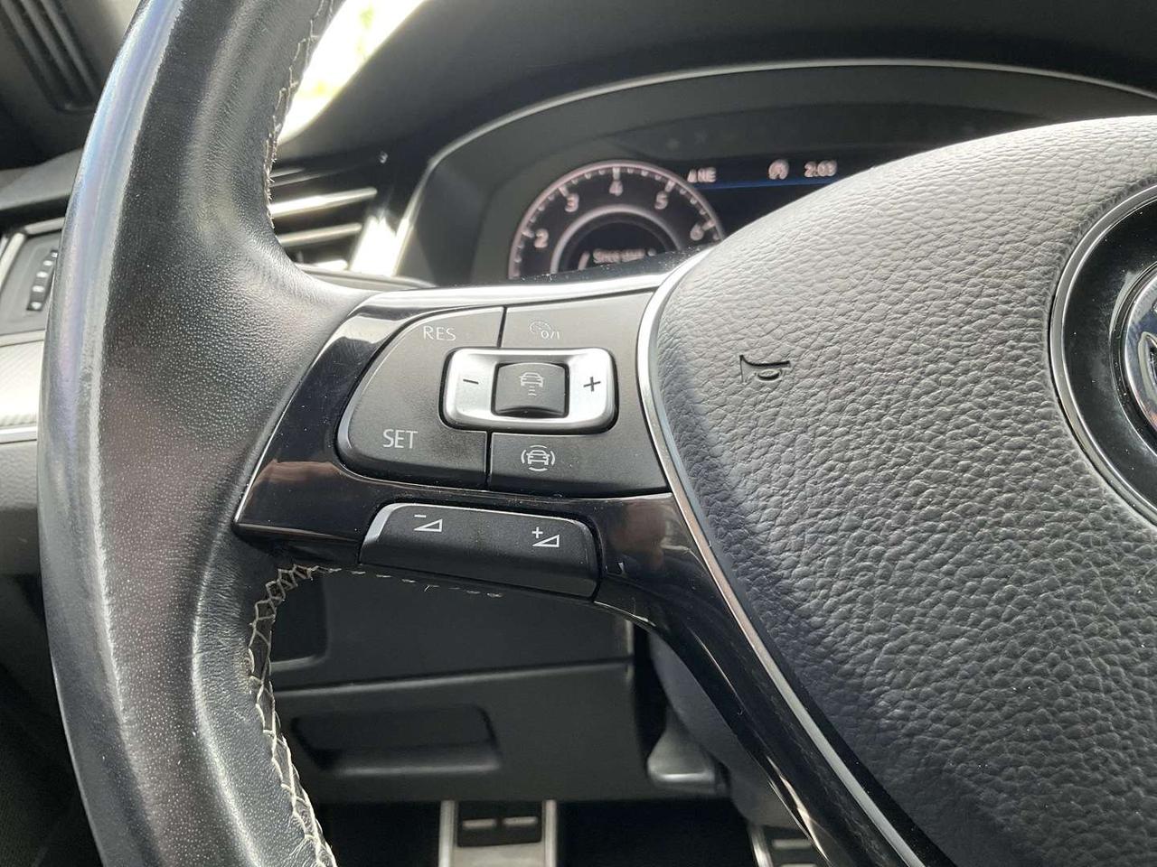 2019 Volkswagen Arteon 4Motion SEL w/ R-Line - LTHR! NAV! BACK-UP CAM! BSM! SUNROOF! Photo