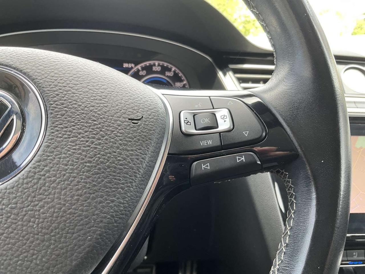 2019 Volkswagen Arteon 4Motion SEL w/ R-Line - LTHR! NAV! BACK-UP CAM! BSM! SUNROOF! Photo