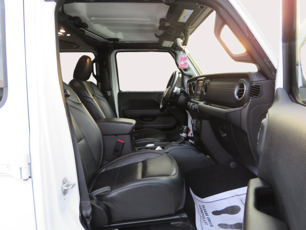 2021 Jeep Wrangler Unlimited Sahara 4X4 Photo