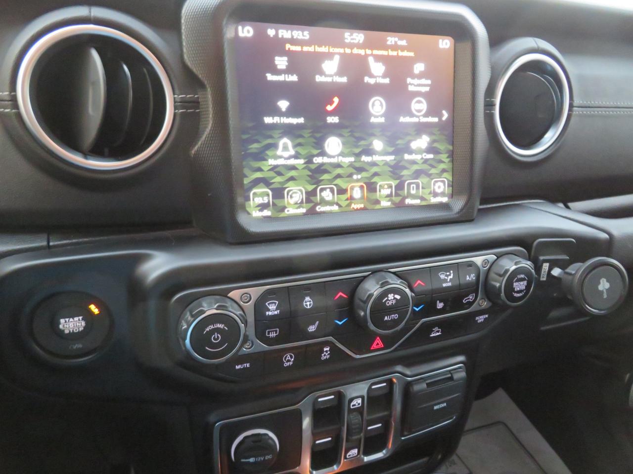 2021 Jeep Wrangler Unlimited Sahara 4X4 Photo