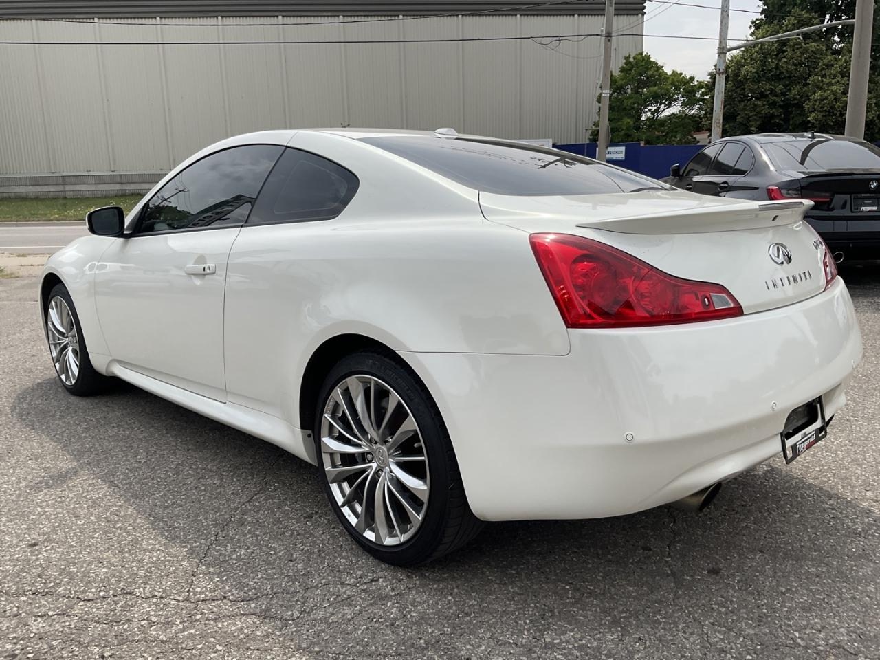 2012 Infiniti G 37XS AWD - LTHR! NAV! BACK-UP CAM! SUNROOF! Photo