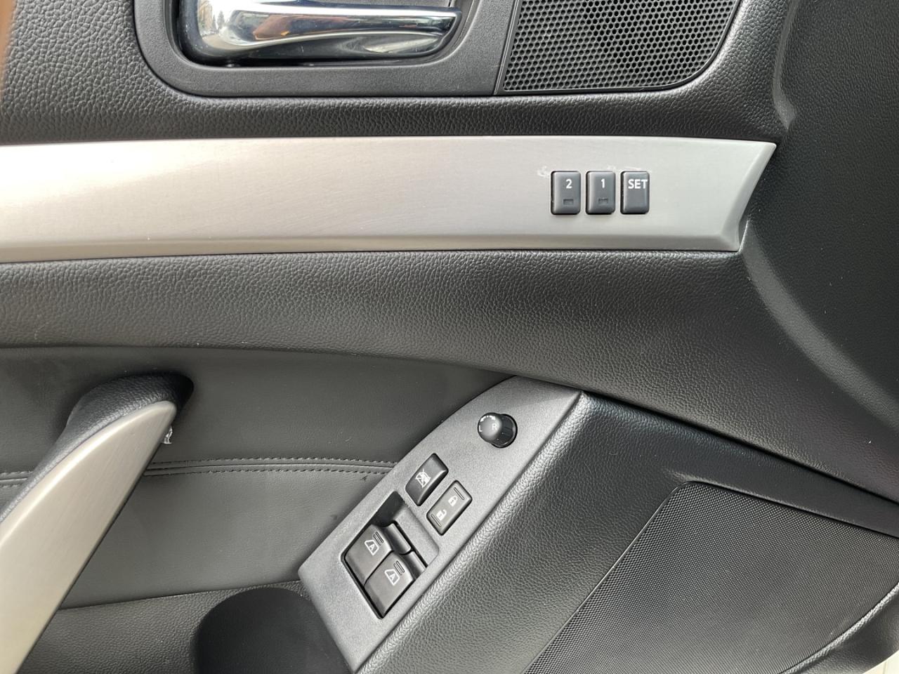 2012 Infiniti G 37XS AWD - LTHR! NAV! BACK-UP CAM! SUNROOF! Photo