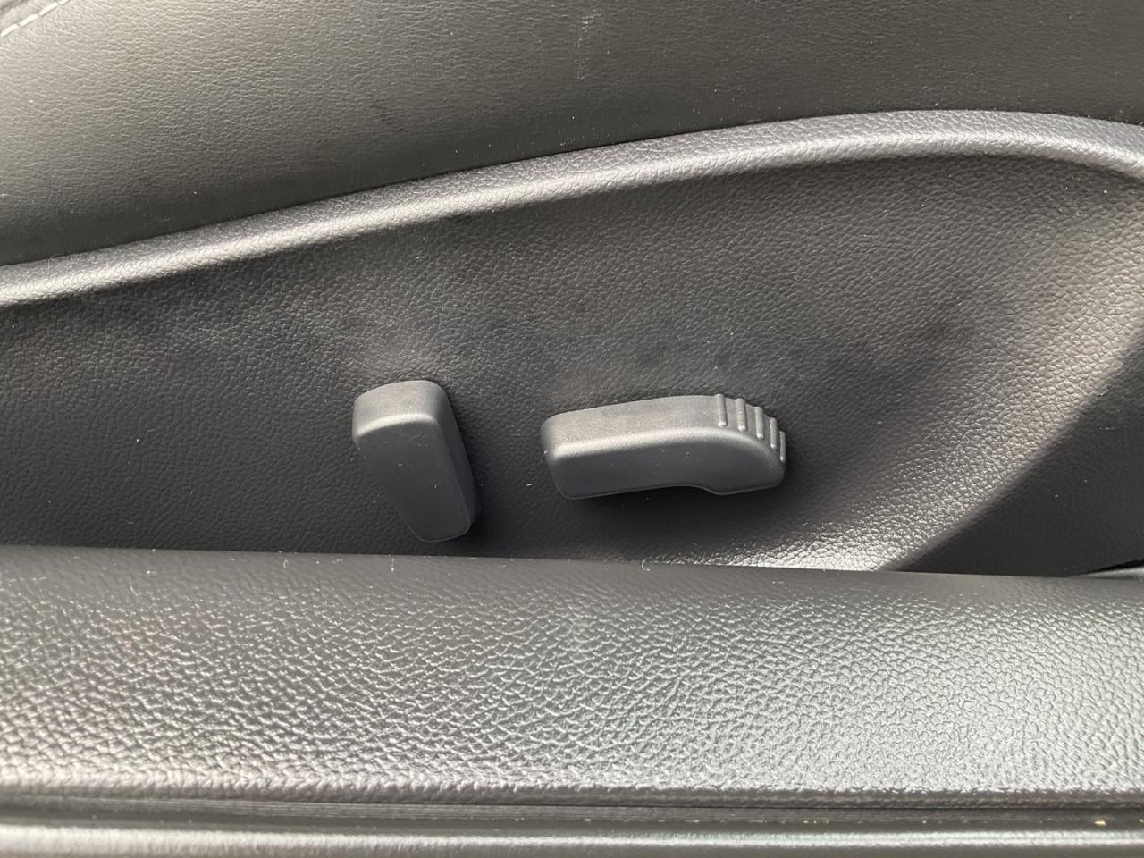 2012 Infiniti G 37XS AWD - LTHR! NAV! BACK-UP CAM! SUNROOF! Photo