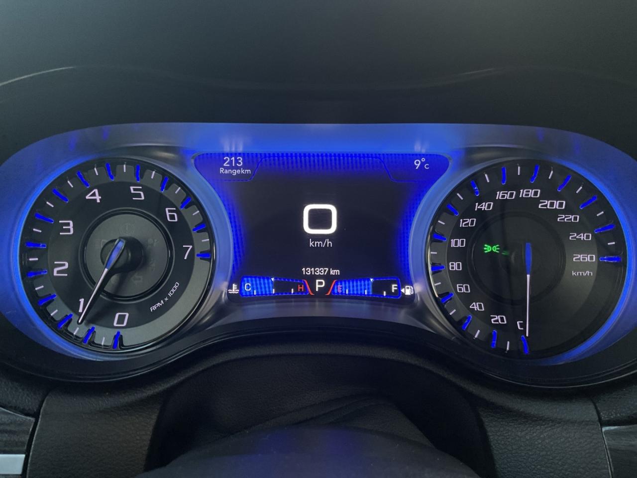 2022 Chrysler 300 Touring L AWD - LTHR! NAV! BACK-UP CAM! BSM! Photo