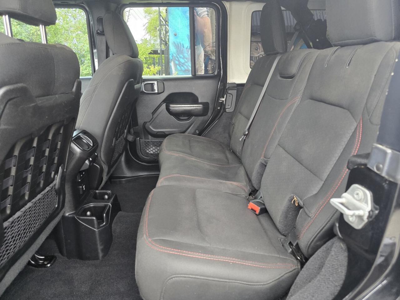 2019 Jeep WRANGLER UNLIMITED Rubicon 4dr 4x4 Manual Photo