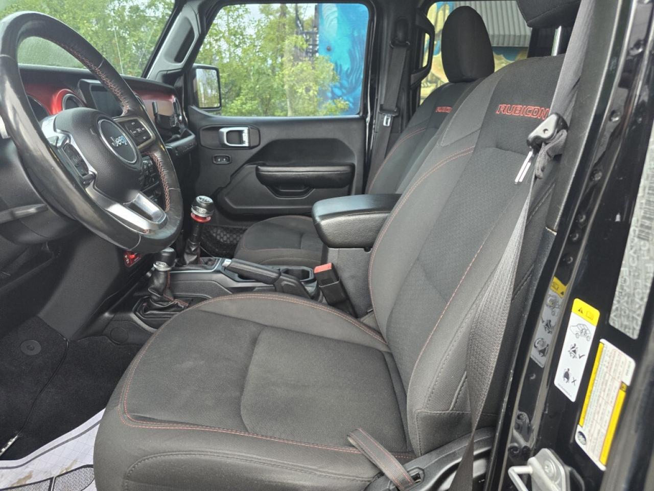 2019 Jeep WRANGLER UNLIMITED Rubicon 4dr 4x4 Manual Photo