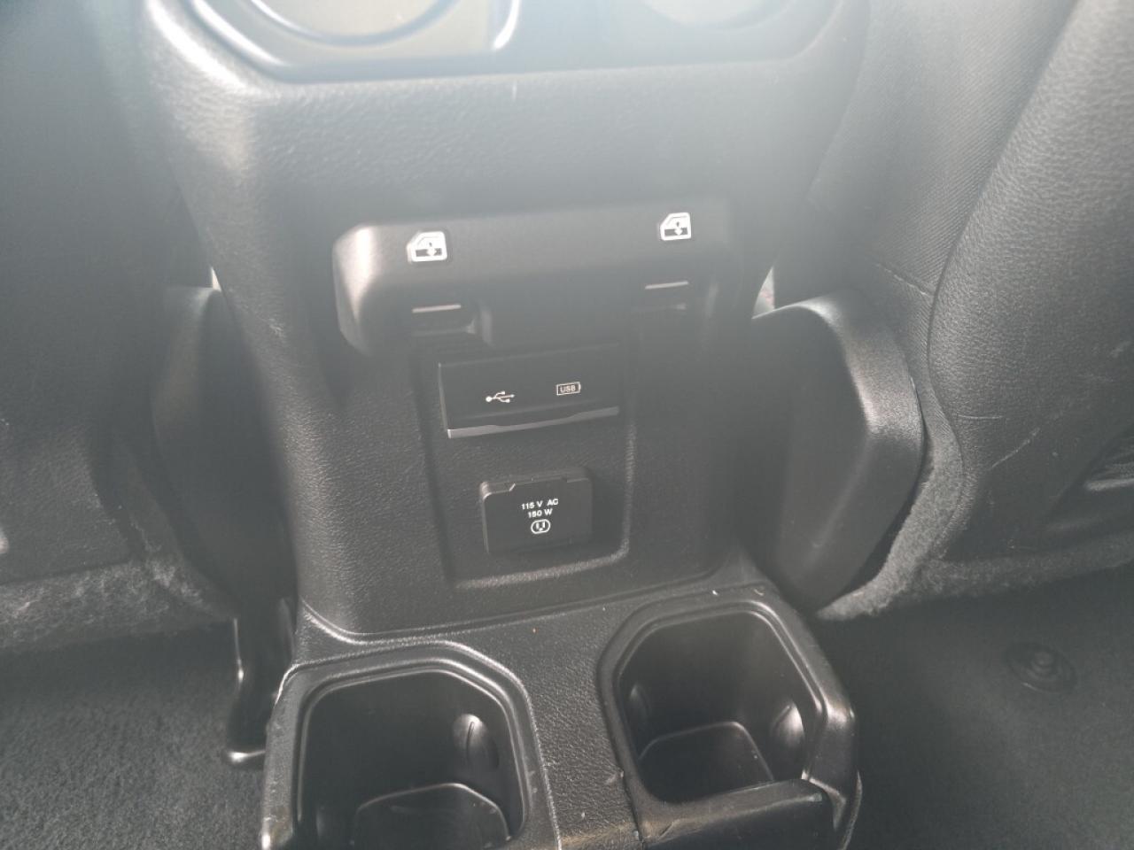 2019 Jeep WRANGLER UNLIMITED Rubicon 4dr 4x4 Manual Photo